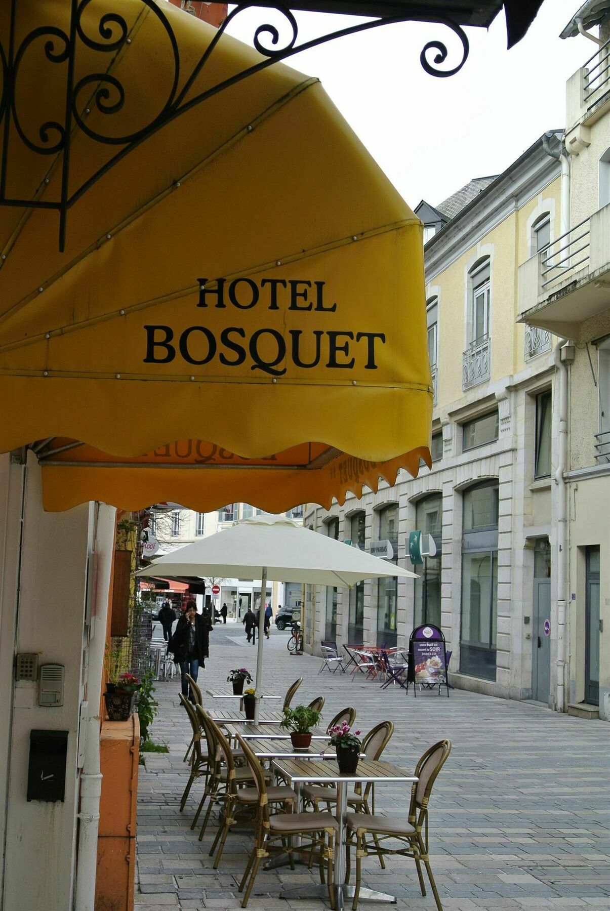 Hotel Bosquet Pau Centre - Self Check In Budget Hotel Exterior foto